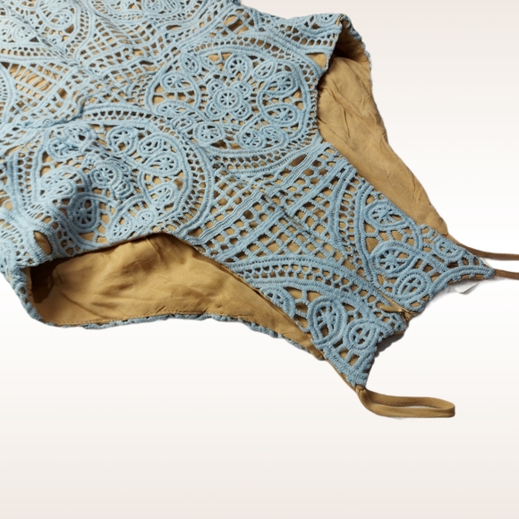 Vestique NWOT Baby Blue Lace Romper Medium - Picture 4 of 6